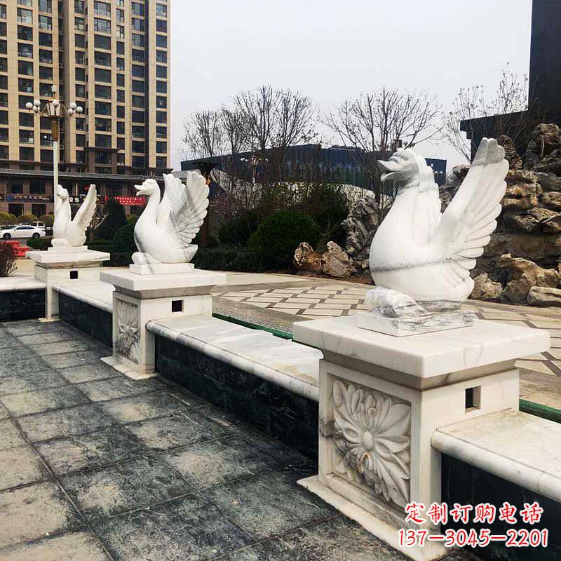 烟台中领雕塑提供最高质量的天鹅雕塑定制服务。…