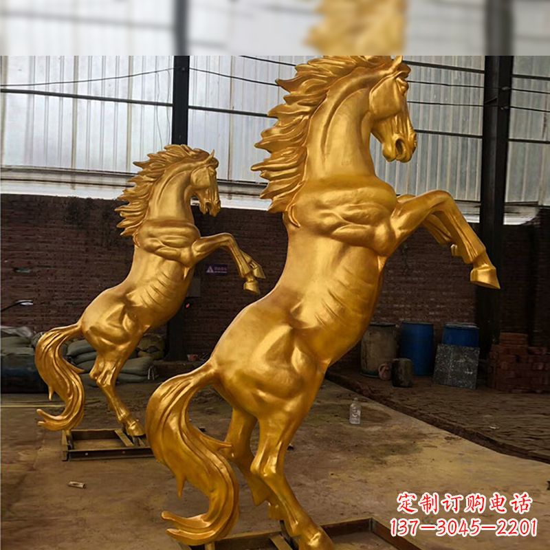 烟台精美马雕塑,精锐漆金马儿
