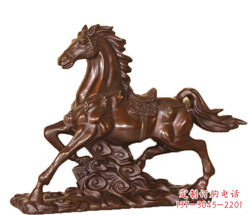 烟台企业办公招财动物马玻璃钢仿铜摆件