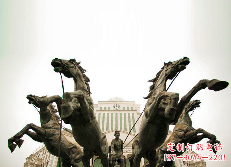 烟台优雅马车雕塑,精致雕琢,点缀你的生活