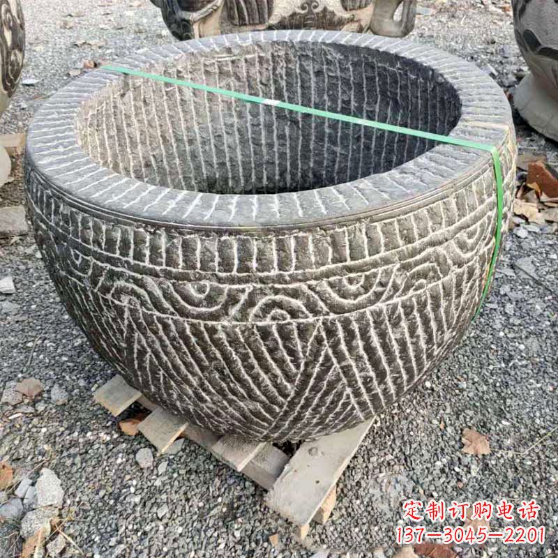 烟台精美青石莲花水缸雕塑