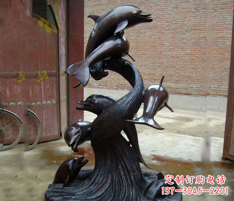 烟台尊贵华丽的海豚雕塑