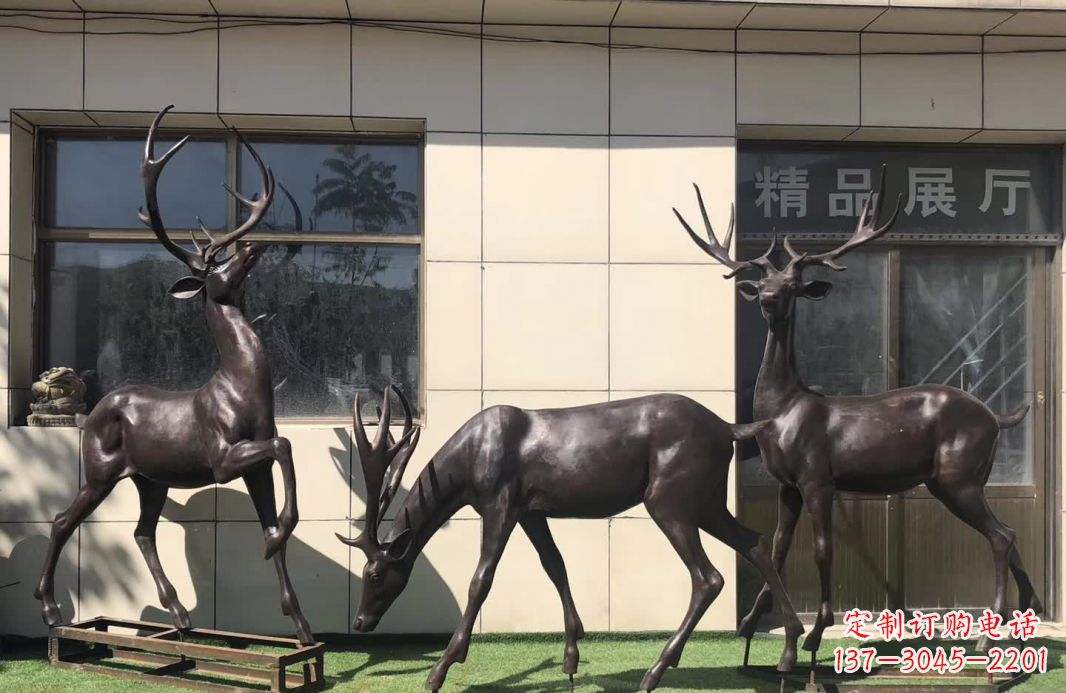 烟台群鹿铜雕塑,艺术精雕细琢