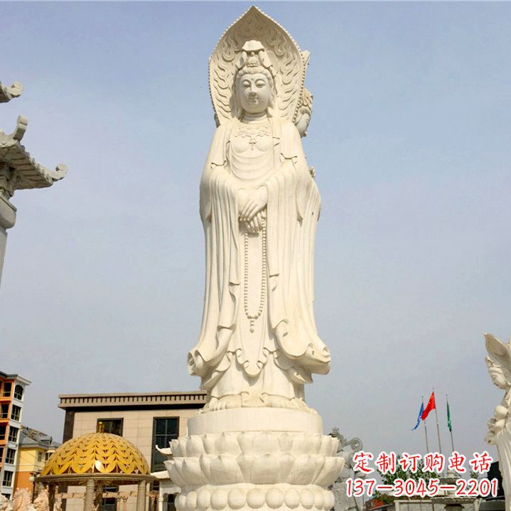 烟台中领雕塑:观音三面佛像雕塑