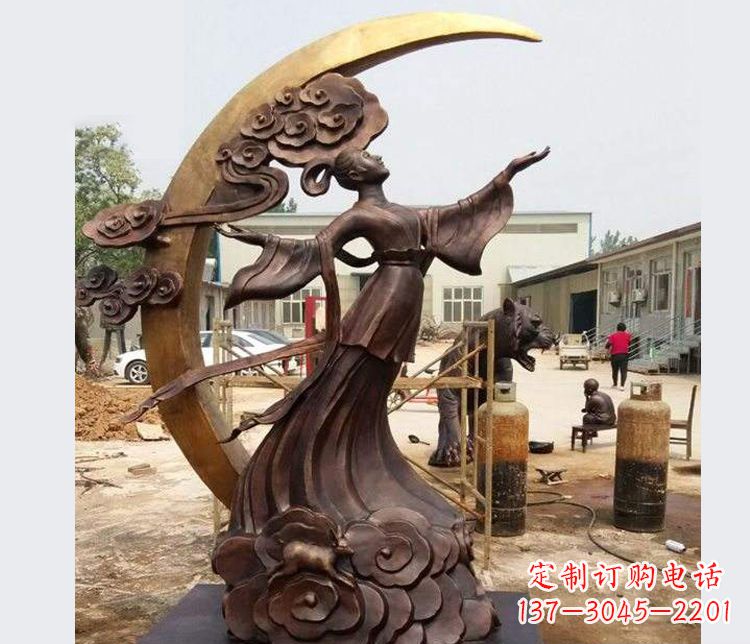 烟台中领雕塑:精美嫦娥月亮铜雕