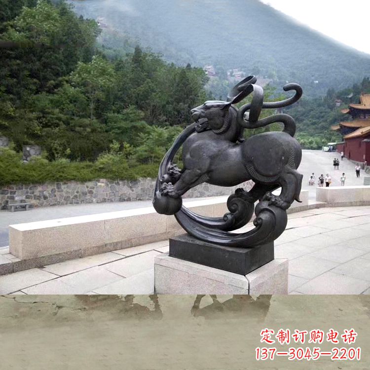 烟台神兽白虎铜雕塑,雕刻出传统中国文化之精髓