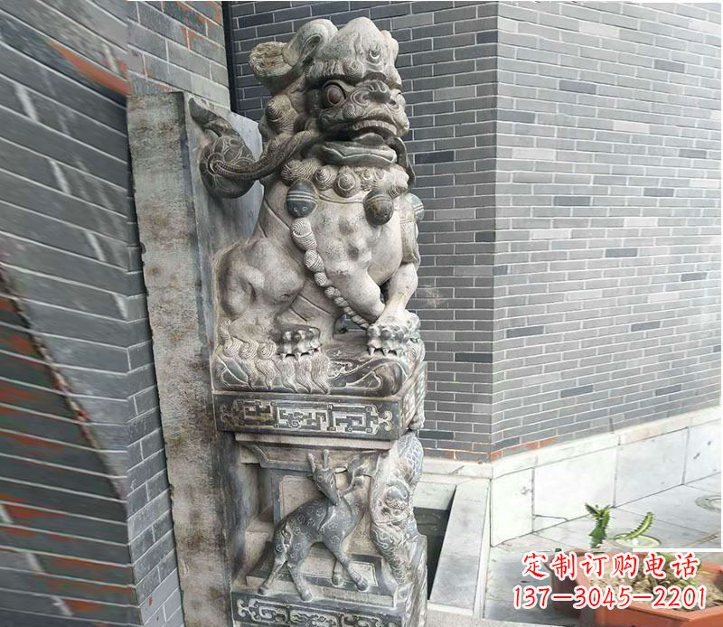 烟台中领雕塑仿古石门墩石雕