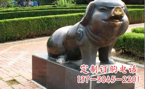 烟台古典中国十二生肖猪铜雕塑
