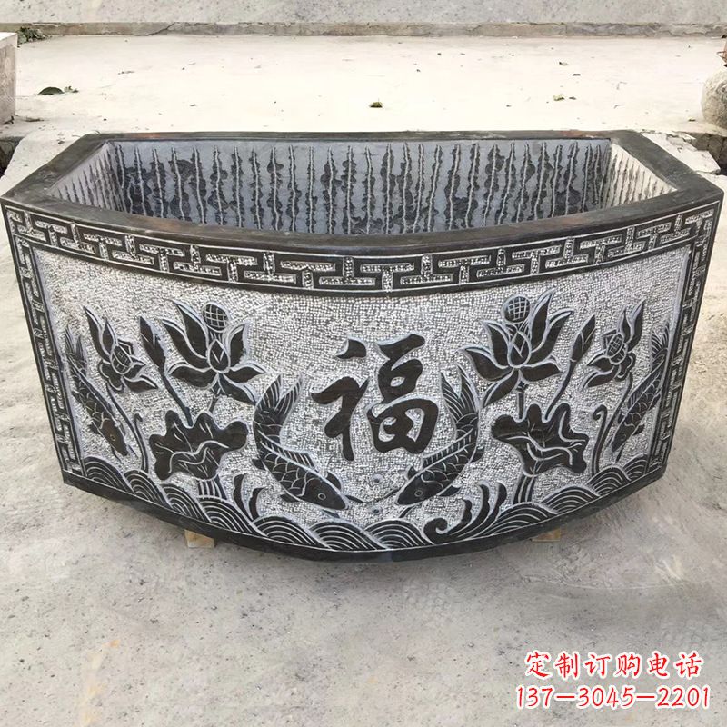 烟台欣赏自然美景,石槽养鱼缸静谧雕塑