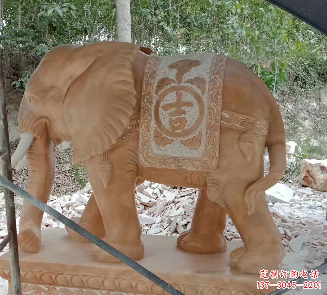 烟台美观高雅的吉祥大象雕塑