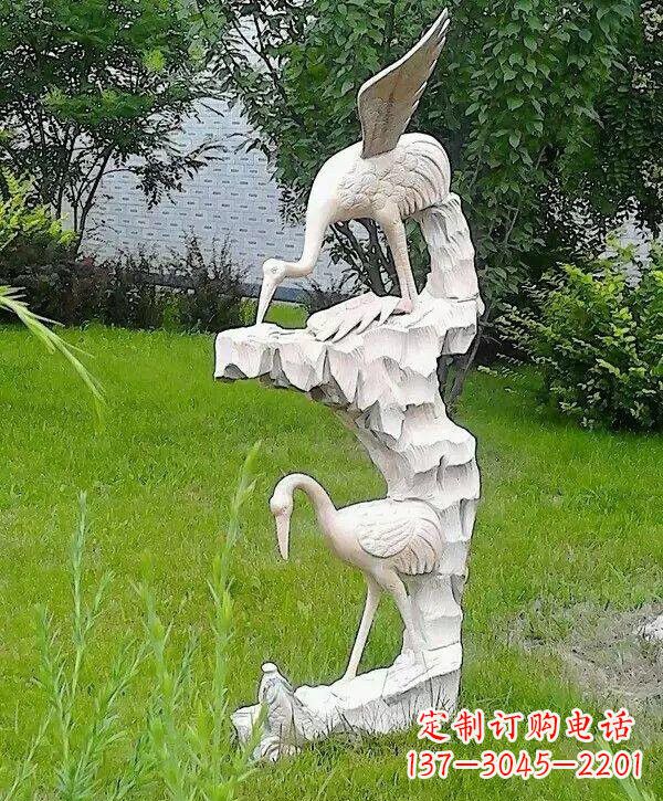 烟台石雕仙鹤鲤鱼