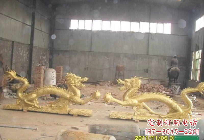 烟台双龙戏珠铜雕
