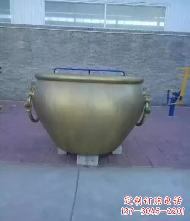 烟台水缸铜雕塑