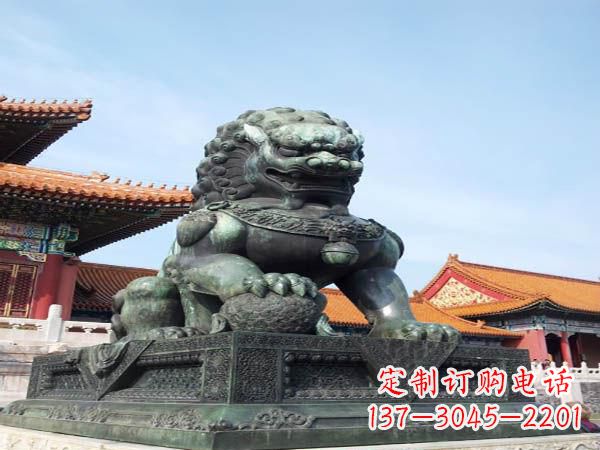 烟台寺庙青铜狮子
