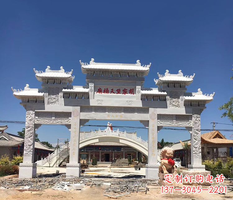 烟台寺庙三门五楼石牌坊石雕_1