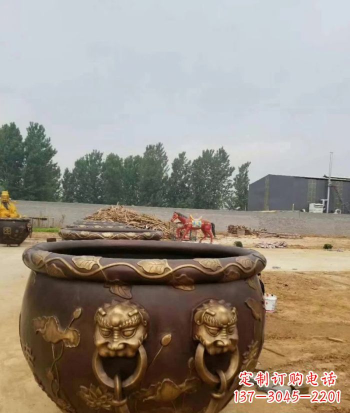 烟台寺庙水缸铜雕 (4)