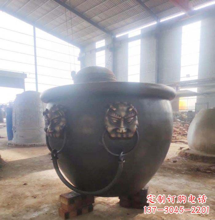 烟台寺庙水缸铜雕