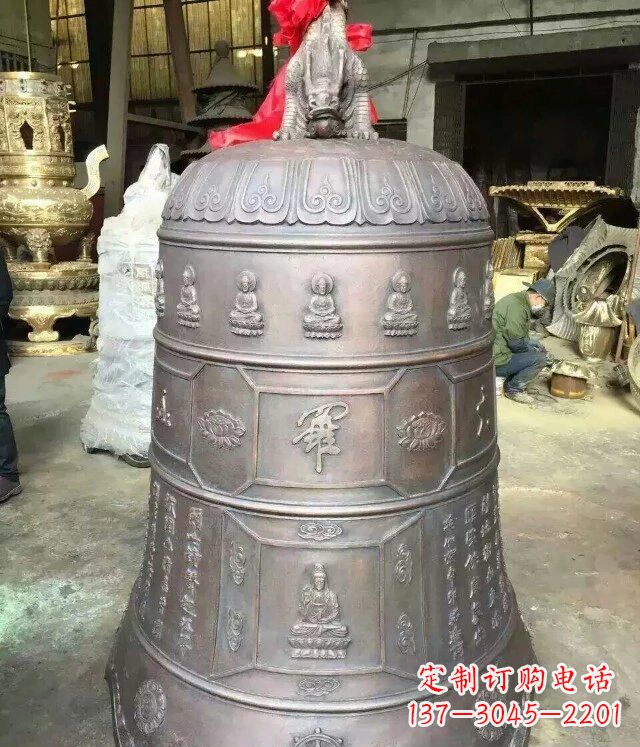 烟台寺庙铜雕钟铸铜钟雕塑