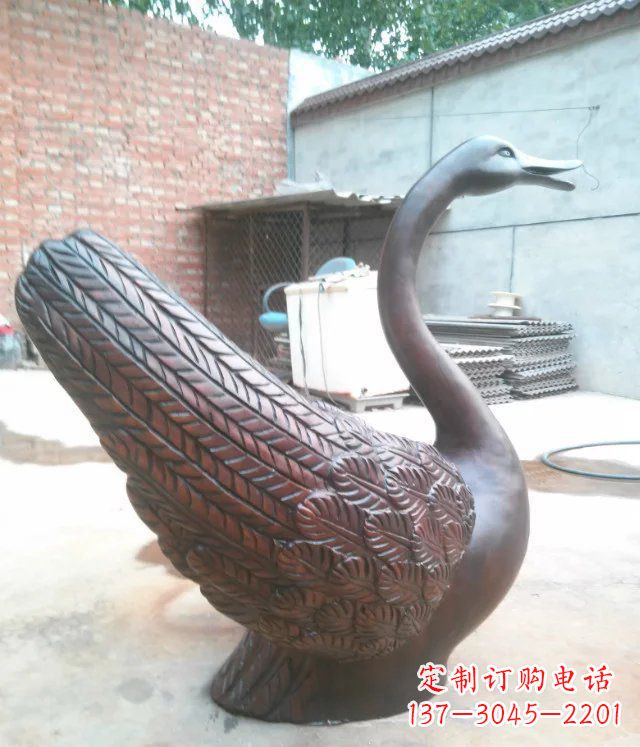 烟台天鹅公园天王动物铜雕