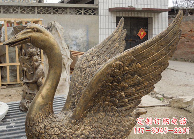 烟台天鹅黄铜动物铜雕