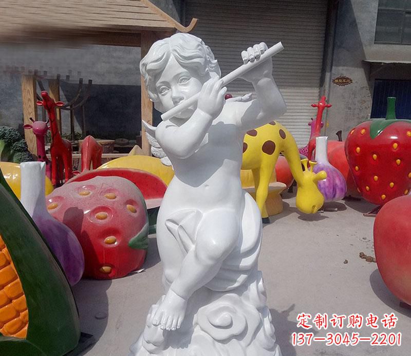 烟台天使吹笛人物石雕