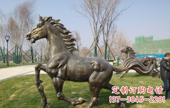 烟台铜雕奔马