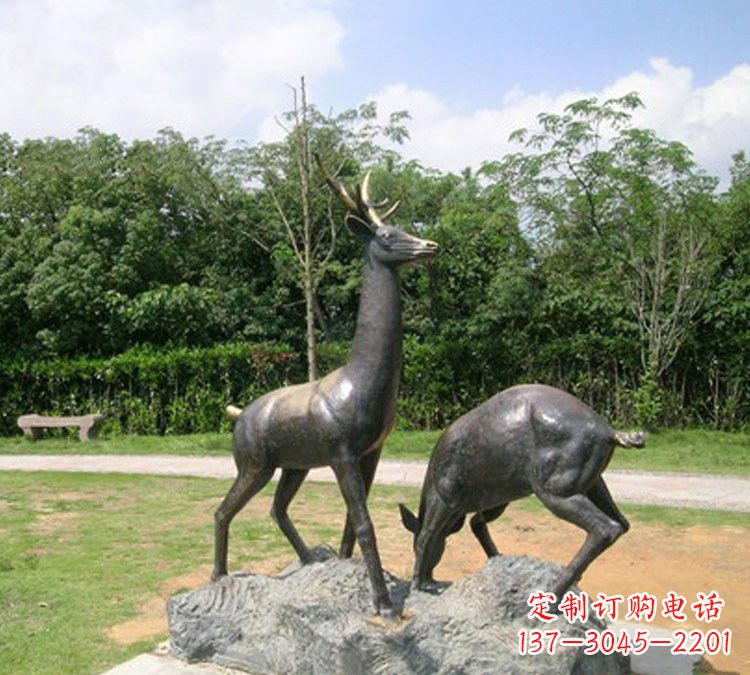 烟台铜雕动物梅花鹿
