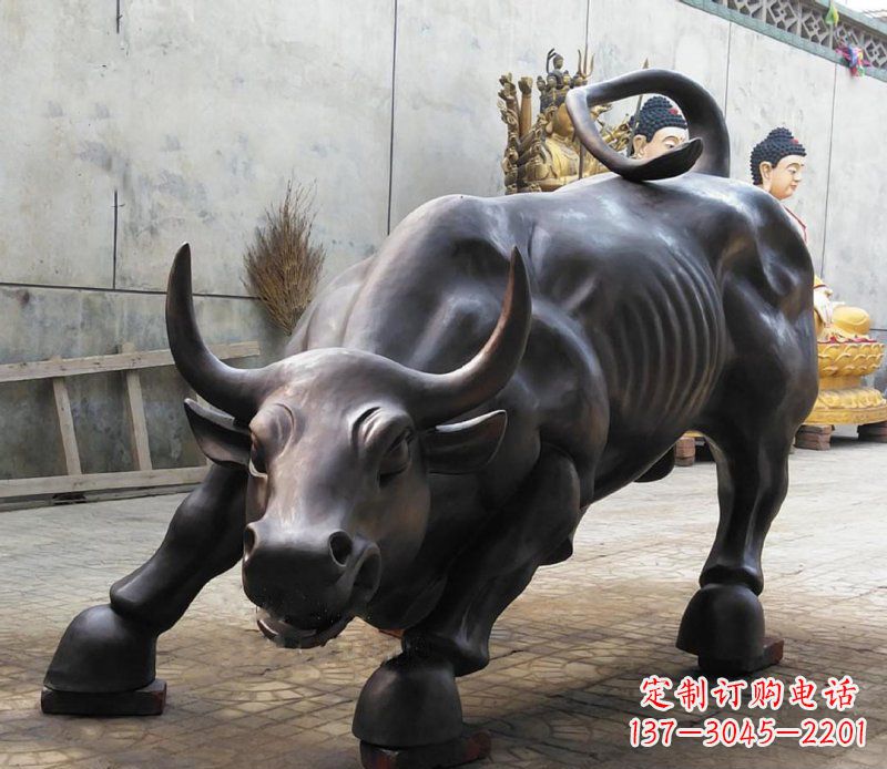 烟台铜雕广场华尔街动物牛 (2)
