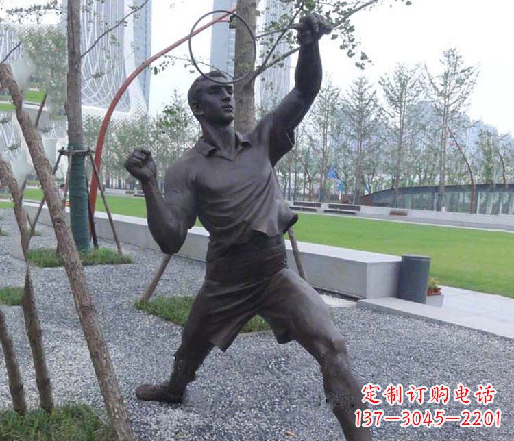 烟台铜雕户外公园打羽毛球运动人物摆件