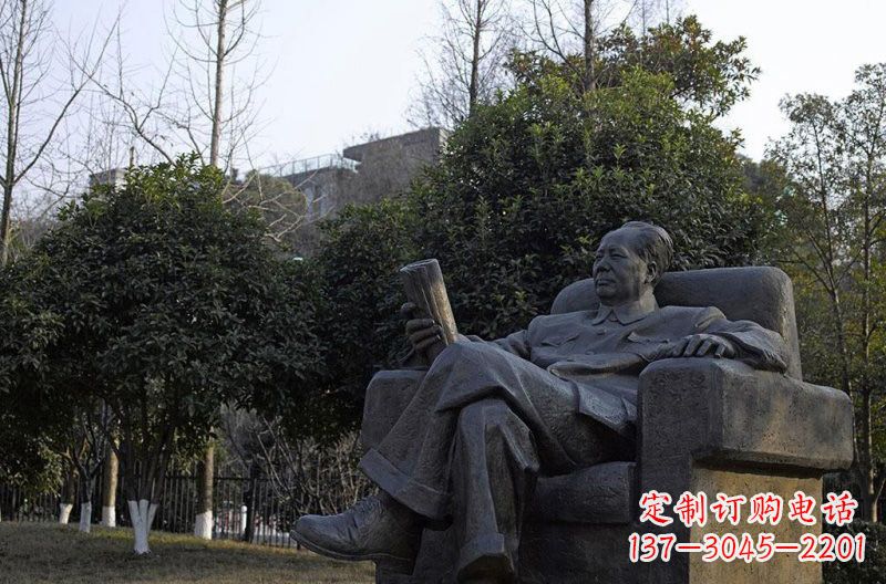 烟台铜雕毛泽东伟人雕塑