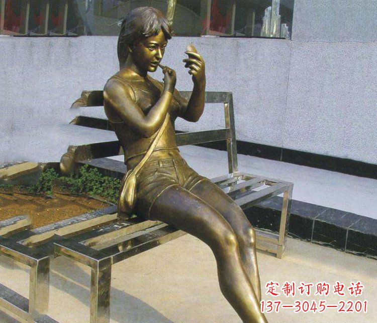 烟台铜雕商业街化妆女孩人物雕塑