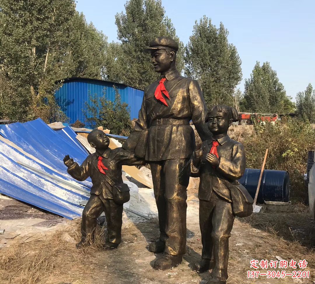 烟台铜雕校园雷锋雕塑