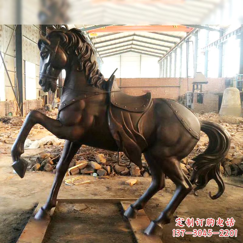 烟台铜雕战马