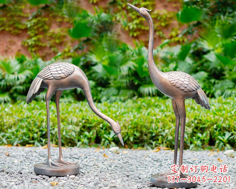 烟台推荐仿真仙鹤动物雕塑