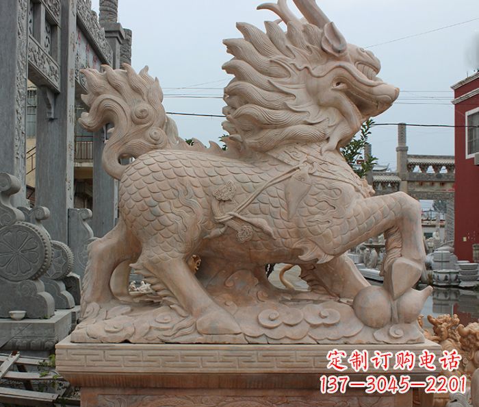 烟台晚霞红古代神兽麒麟石雕