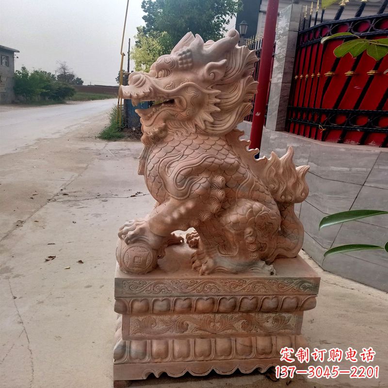 烟台晚霞红麒麟石雕