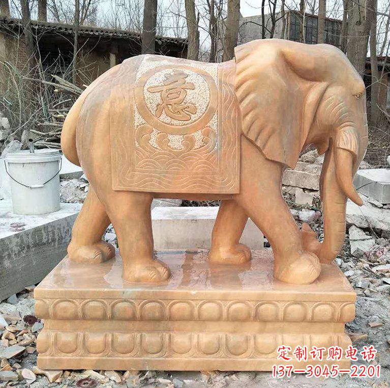 烟台晚霞红石材大象雕塑