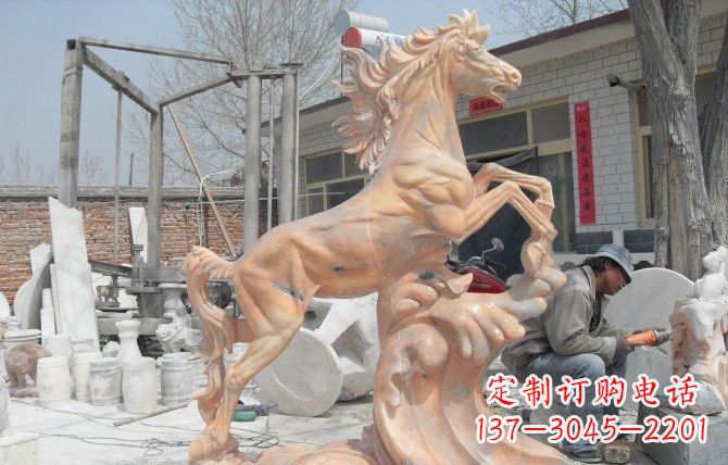 烟台晚霞红踏浪奔马石雕222