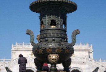 烟台三足香炉铜雕唯美重现历史