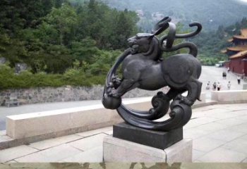 烟台神兽白虎铜雕塑，雕刻出传统中国文化之精髓