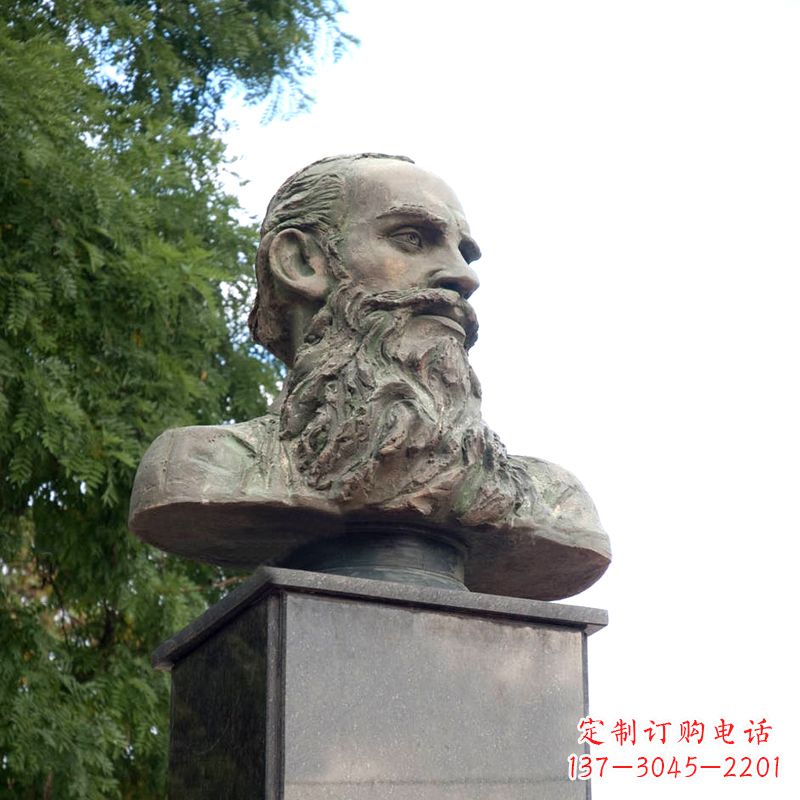 烟台西方名人俄国现实主义作家托尔斯泰胸像雕塑摆件