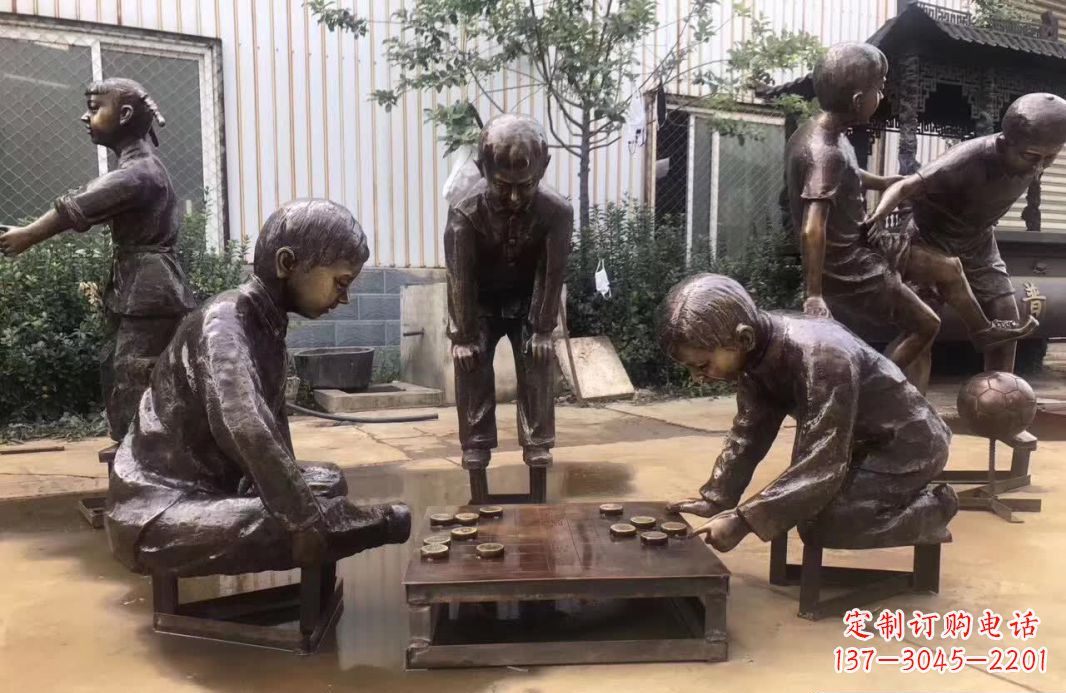 烟台下象棋儿童铜雕