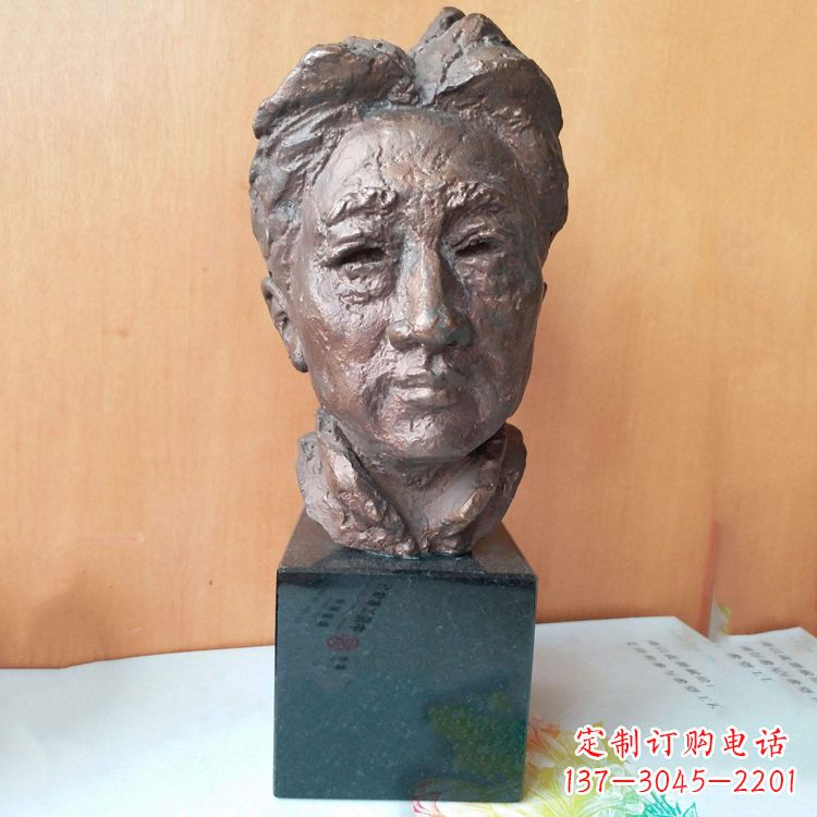 烟台现代画家徐悲鸿先生头像雕塑