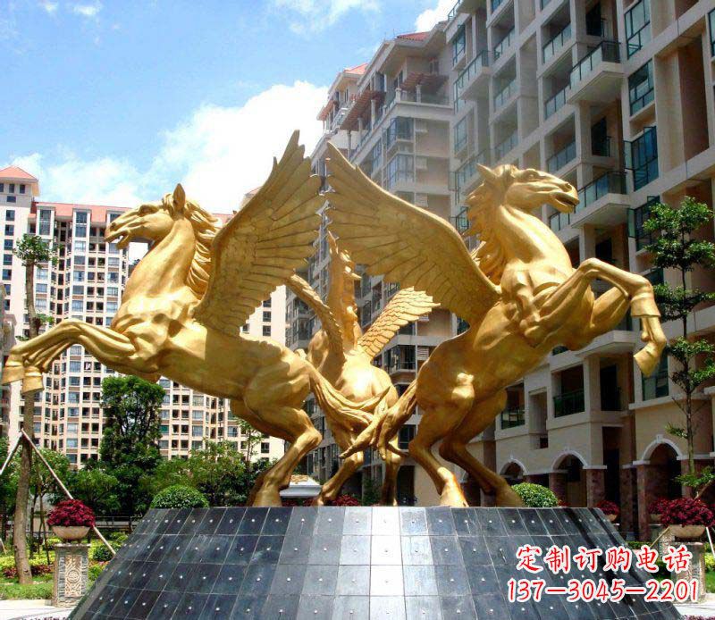 烟台小区飞马三匹马景观铜雕