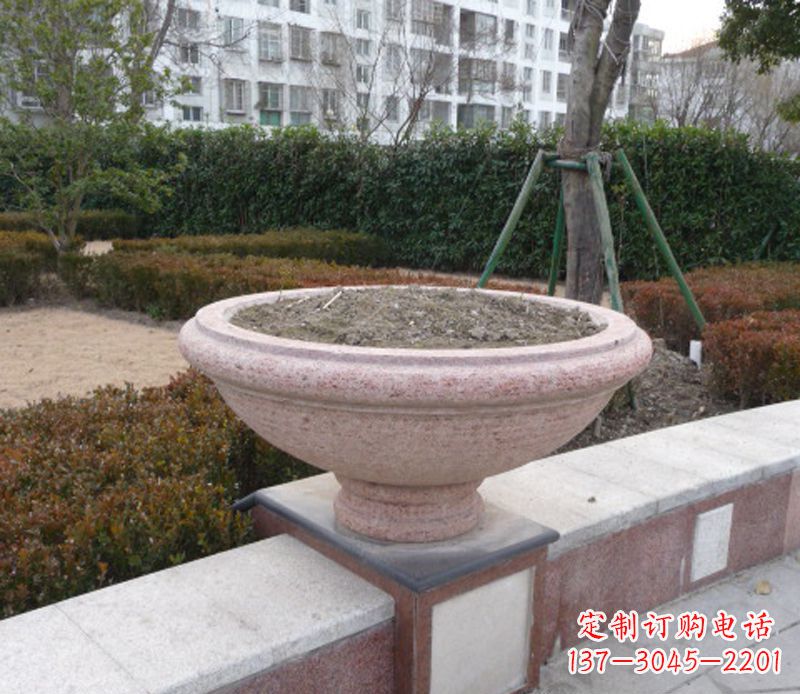 烟台小区花盆石雕