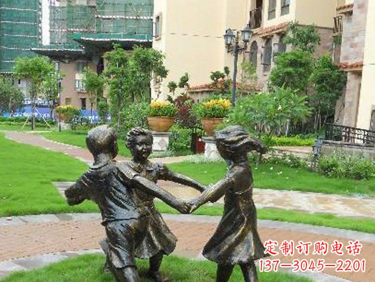 烟台小区铜雕儿童玩游戏人物雕塑
