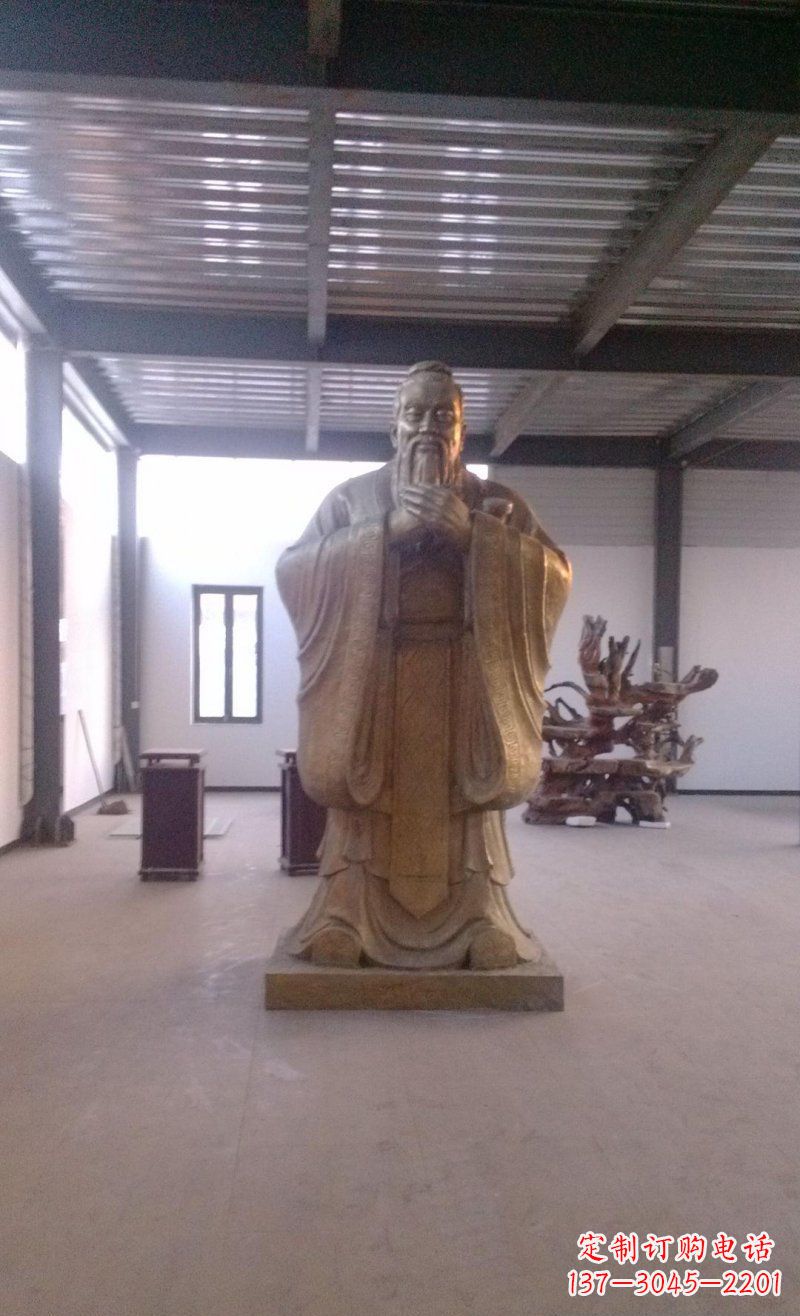 烟台校园仿铜老子玻璃钢名人雕塑