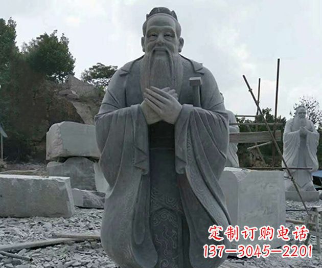 烟台校园孔子人物石雕
