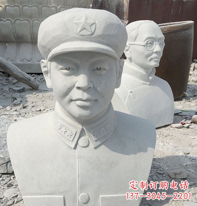 烟台校园雷锋头像石雕