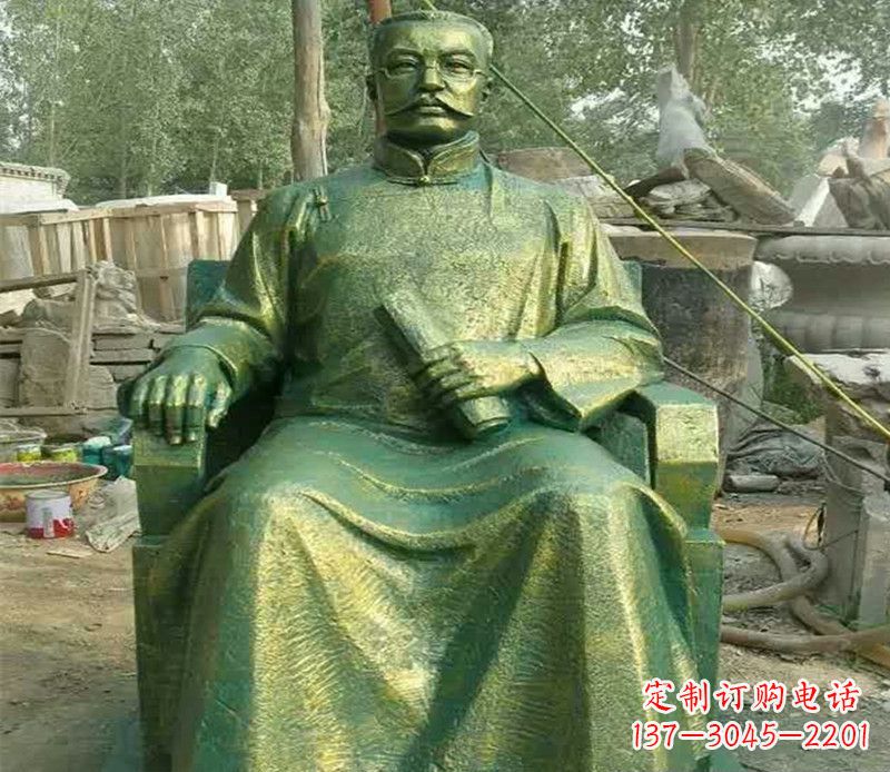 烟台校园名人李大钊铜雕